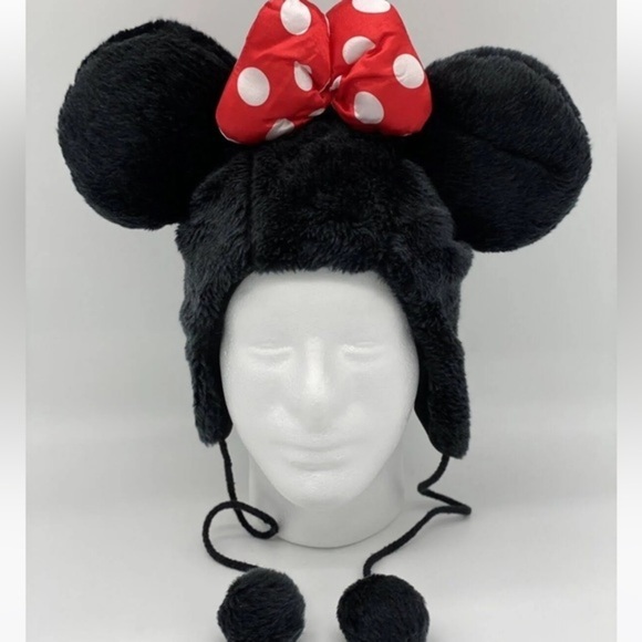 Disneyland Park Minnie Mouse Red Bow Beanie With Ear Muffs Pom Pom - Picture 1 of 7